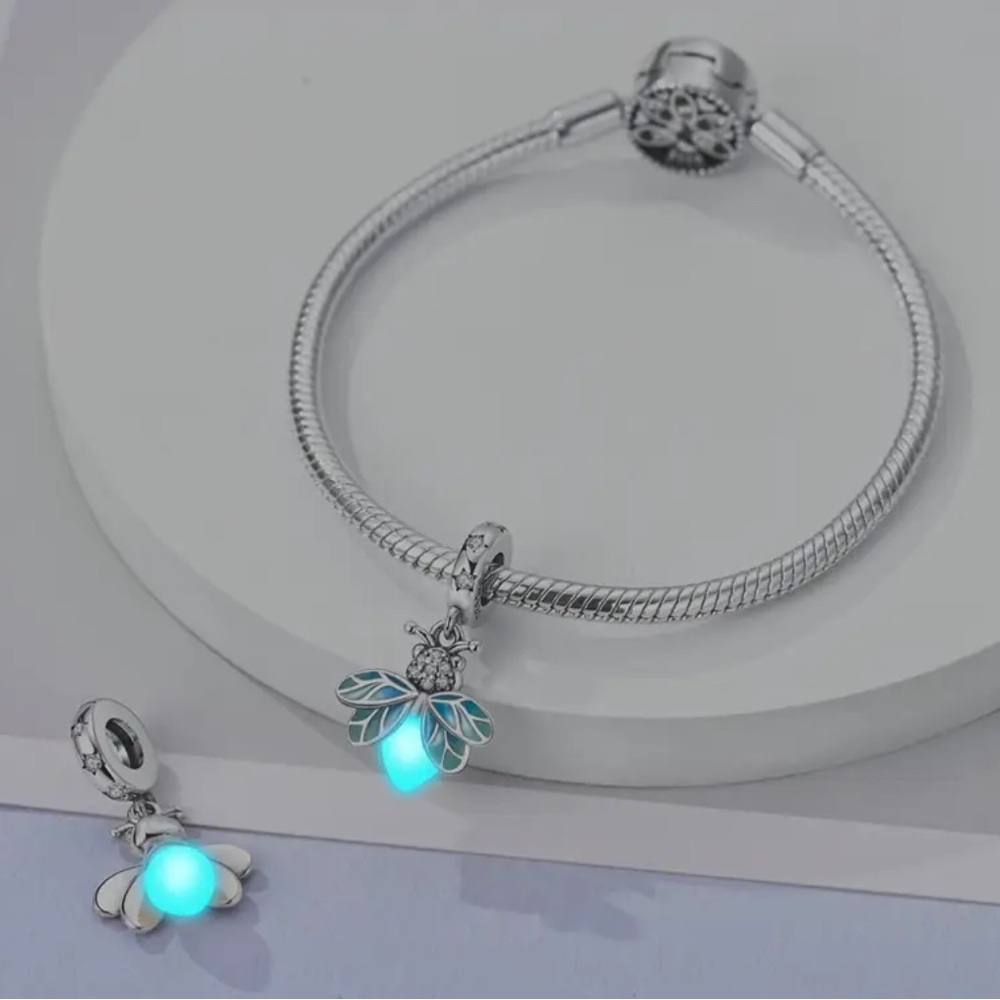 925 Firefly Glows In Dark Charm - Picture 4 of 5